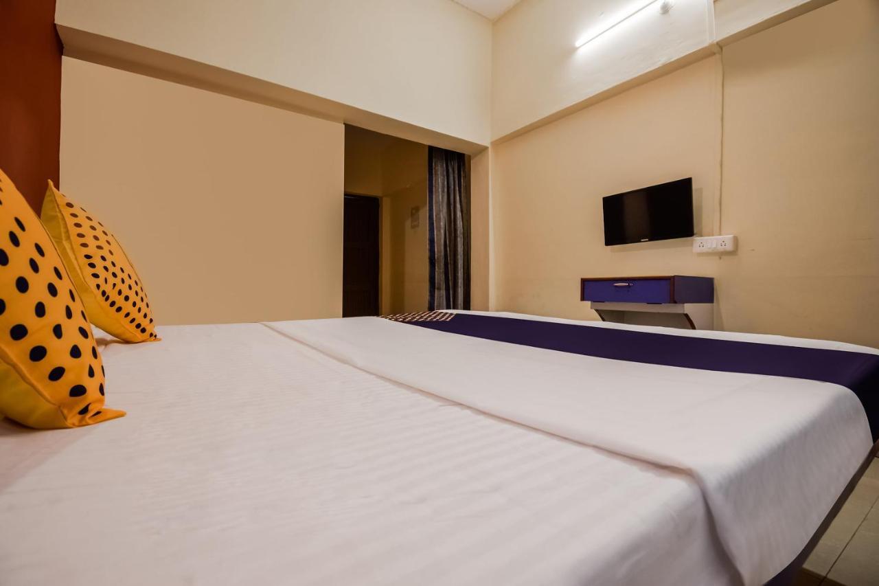 Betūl Spot On 65460 Hotel Gulmohar מראה חיצוני תמונה